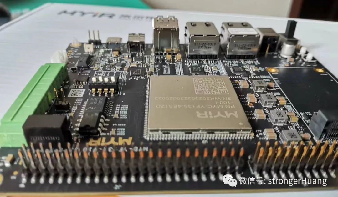 STM32也能轻松跑Linux了 ！STM32MP135核心板开发板评测